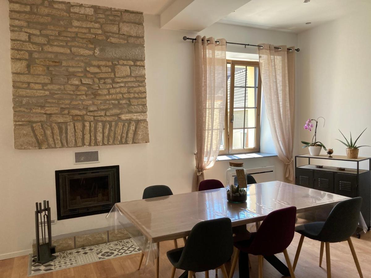 Le Quai De St Pierre Villa บา-ซู-โรบ ภายนอก รูปภาพ