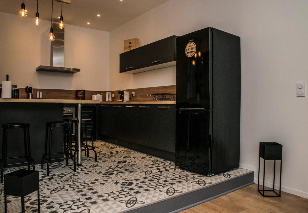 Le Quai De St Pierre Villa บา-ซู-โรบ ภายนอก รูปภาพ